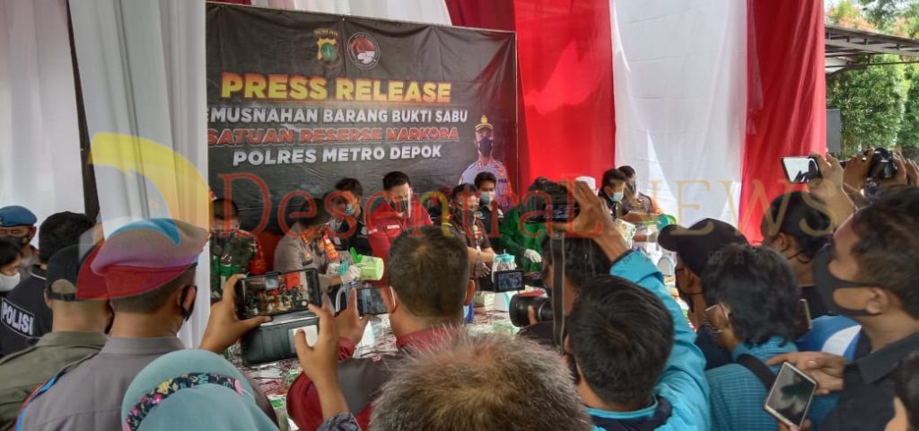 Pemusnahan Barang Bukti Sabu Satuan Reserse Narkoba Polres Metro Depok