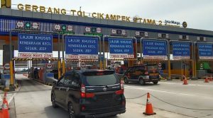 Tarif Baru Tol Jakarta-Cikampek Berlaku Dini Hari Nanti