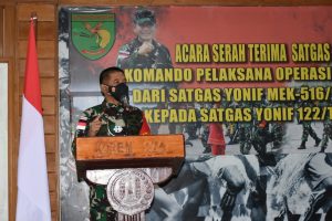 Brigjen TNI Bangun Nawoko (Danrem 174 Merauke), Pimpin Serah Terima Satgas Pamtas RI-PNG