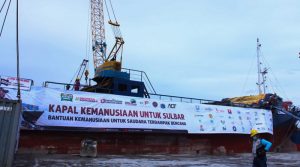 Kapal Kemanusiaan Layarkan Ribuan Ton Bantuan ke Sulawesi Barat