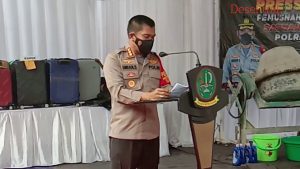 Kapolres Metro Kota Depok Memberikan Pernyataan Pemusnahan Narkoba Sabu