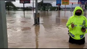 Video: Banjir Di Pintu Tol Kertajati Majalengka