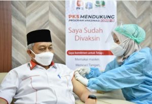 Dukung Vaksinasi, PKS Dorong Masyarakat Ikut Vaksinasi Covid-19 di Berbagai Tempat