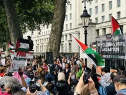 Warga di London Tuntut Setop Ekspor Senjata ke Israel