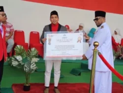 Rektor Tazkia Raih Penghargaan Tokoh Muda Berpengaruh AFKN Award 2024